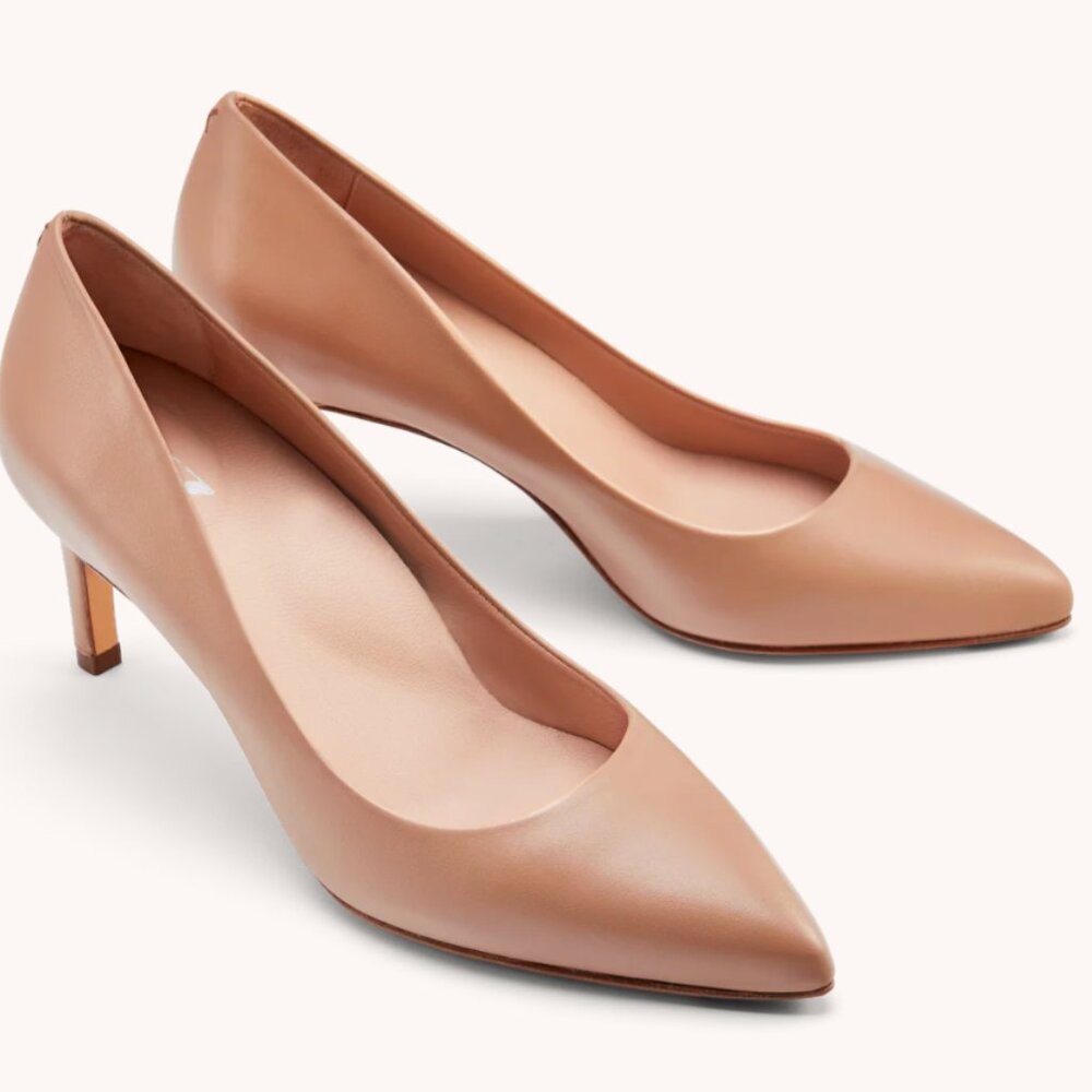 Inez Lola Pumps in Almond Nappa leather, size 8.5M, NWOB